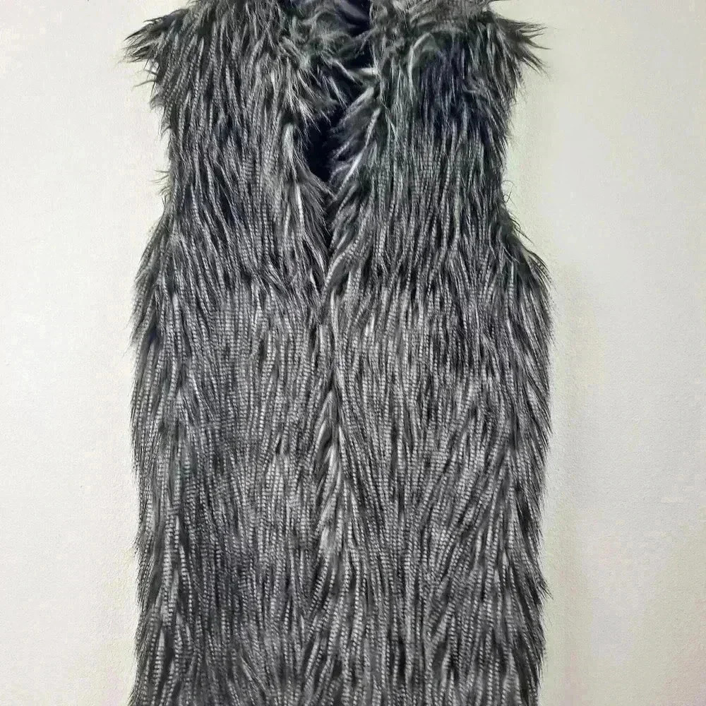ADRIANA PAPELL Faux Fur Vest Size Large